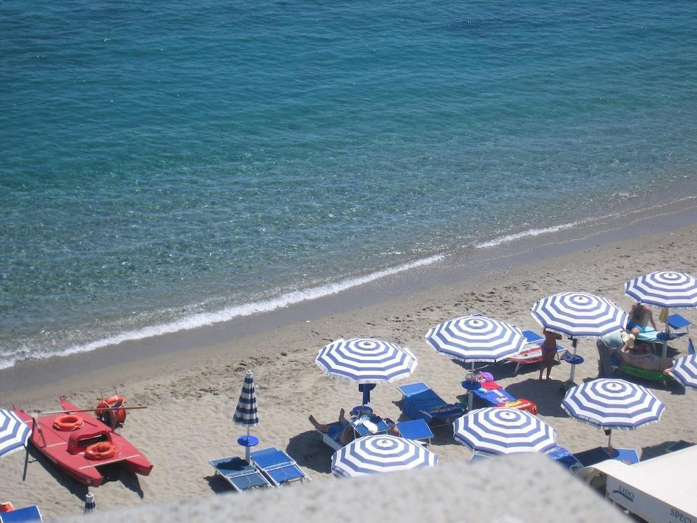 Hotel Palladio Giardini Naxos Exterior foto